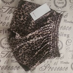 Lululemon Leopard Print Hotty Hot Shorts 4” Size 4